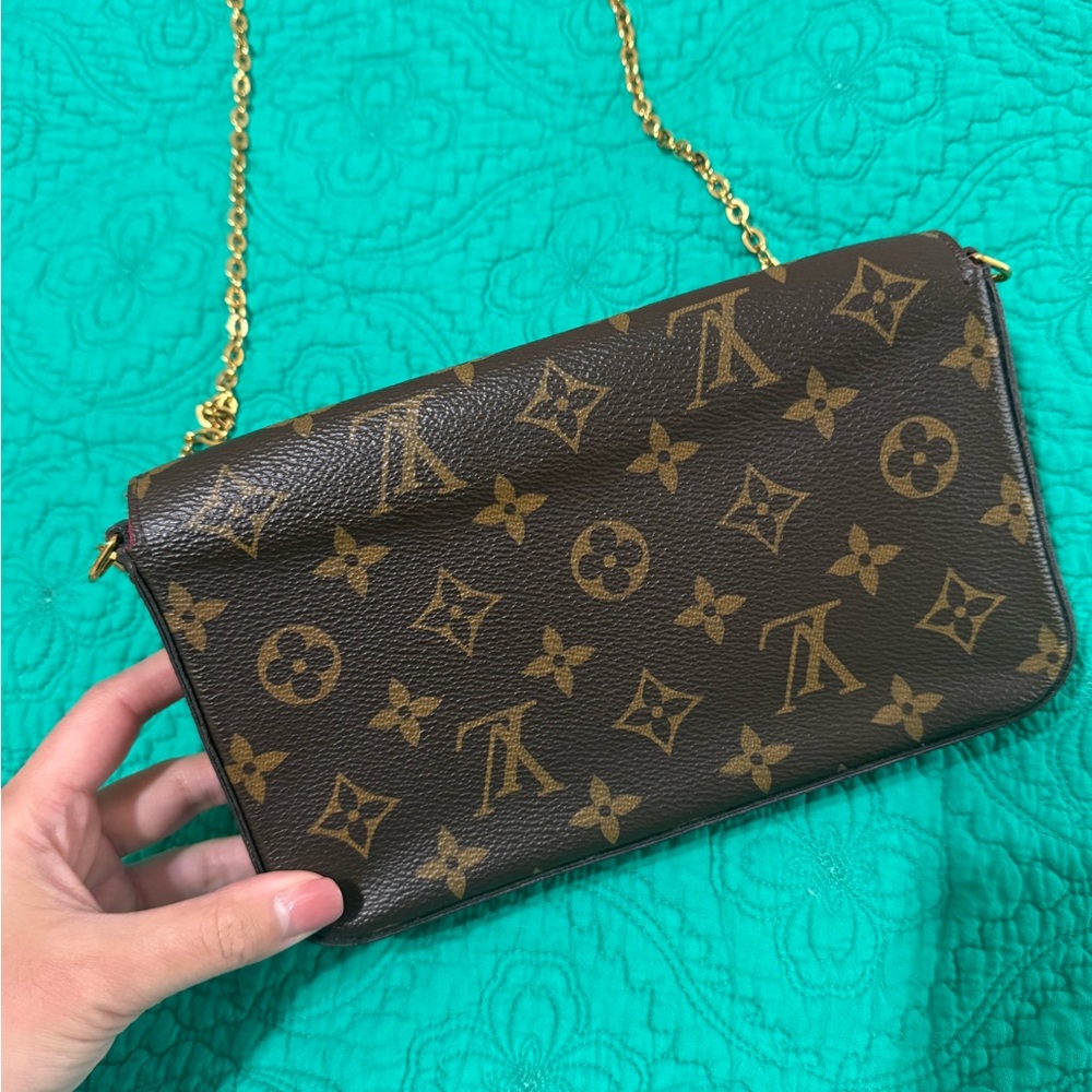 Louis Vuitton Monogram Felicie Pochette - Picture 5 of 10